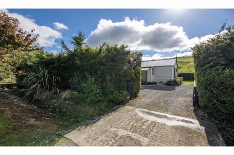 Photo of property in 204 Whitecliffs Road, Whitecliffs, Coalgate, 7673