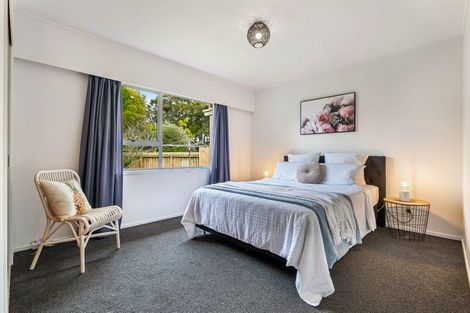 Photo of property in 1/71 Florence Avenue, Orewa, 0931