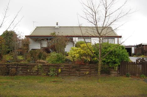 Photo of property in 11 Linrosa Place, Cromwell, 9310