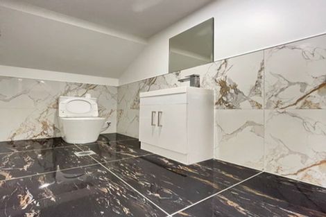 Photo of property in 10b Benton Place, Manurewa, Auckland, 2102