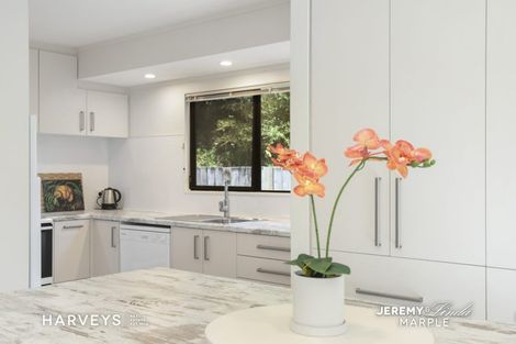 Photo of property in 5/37a Glengarry Road, Glen Eden, Auckland, 0602