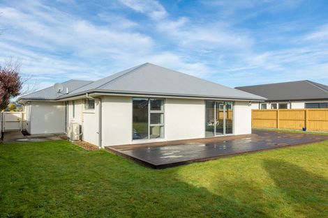 Photo of property in 18 Burnham School Road, Rolleston, 7614