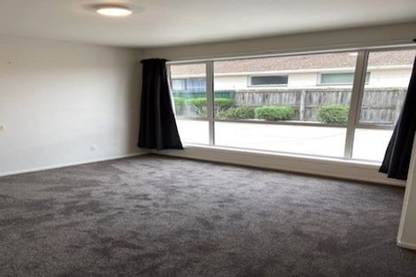 Photo of property in 1/76 Denise Crescent, Hornby, Christchurch, 8042