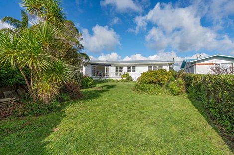 Photo of property in 6 George Point Road, Onerahi, Whangarei, 0110