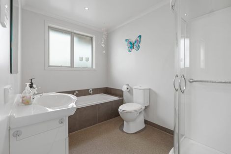 Photo of property in 1a Dryden Street, Mosgiel, 9024