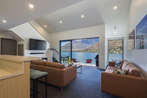Photo of property in La Residence Du Lac, 39/527 Frankton Road, Queenstown, 9300
