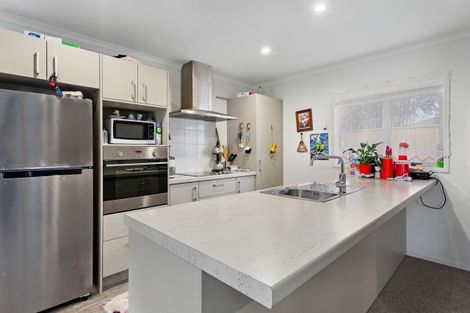 Photo of property in 1a Russell Street, Whakatane, 3120