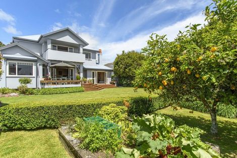 Photo of property in 30 Hinewa Road, Otumoetai, Tauranga, 3110