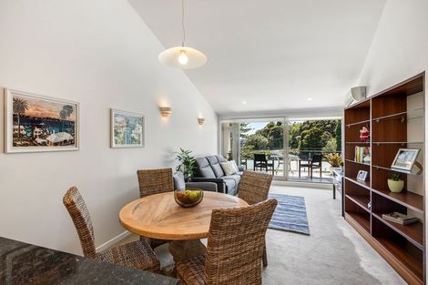 Photo of property in Bridgewater Apartments, 308/7 Te Rangi Cross Road, Paihia, 0200