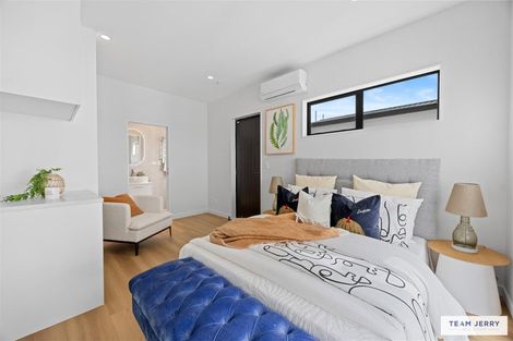 Photo of property in 63 Whare Kauri Road, Papakura, 2110