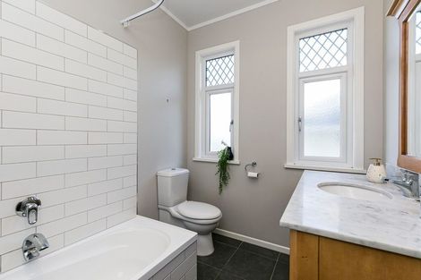 Photo of property in 47 Ponsonby Road, Karori, Wellington, 6012