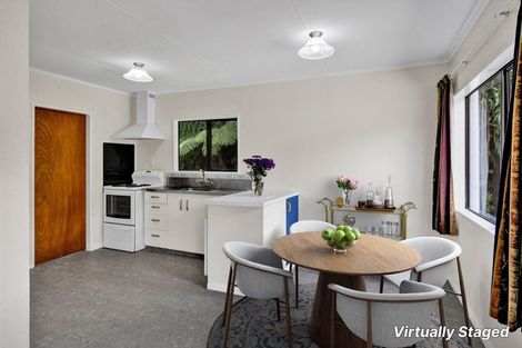 Photo of property in 2/29 Cumberland Street, Merrilands, New Plymouth, 4312
