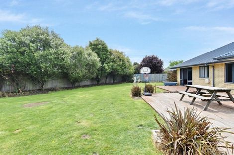 Photo of property in 6 Matson Close, Rangiora, 7400