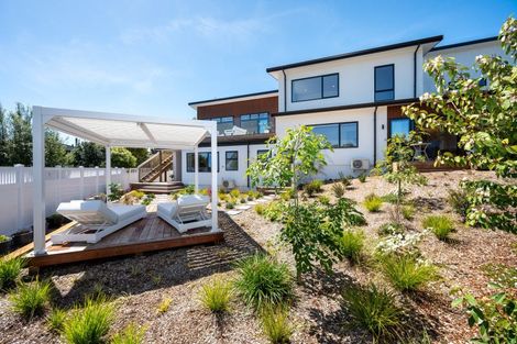 Photo of property in 64 Durham Drive, Havelock North, 4130