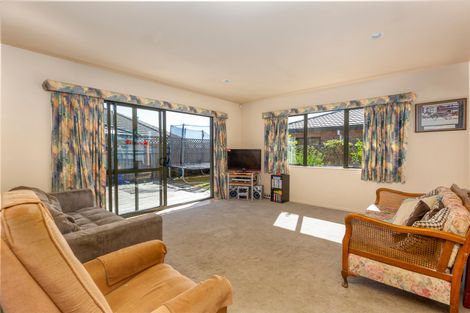 Photo of property in 16b George Crescent, Buckland, Pukekohe, 2677