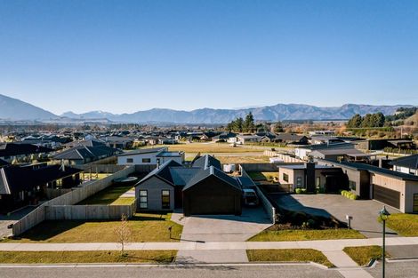 Photo of property in 12 Kingfisher Crescent, Albert Town, Wanaka, 9305