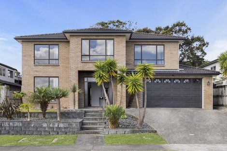 Photo of property in 9 Corricvale Way, Northcross, Auckland, 0632