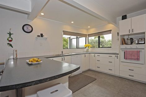 Photo of property in 2 Emery Road, Rotoiti Forest, Rotorua, 3074