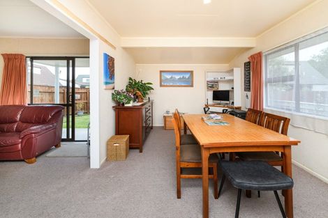 Photo of property in 9 Charisma Court, Kelvin Grove, Palmerston North, 4414