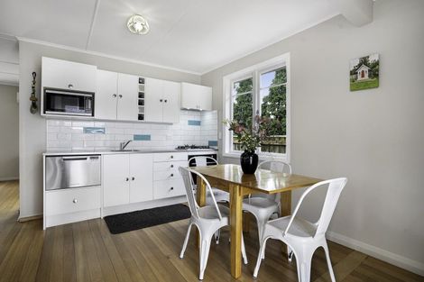 Photo of property in 199 Main Street, Greytown, 5712