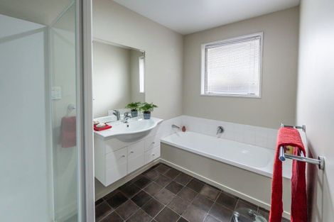 Photo of property in 12 Marlowe Place, Rolleston, 7614