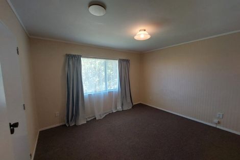 Photo of property in 2/13 Coubray Place, Botany Downs, Auckland, 2010