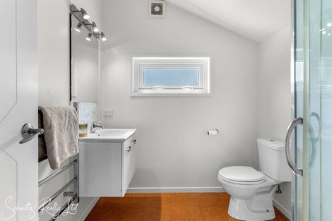 Photo of property in 1122 Whakapirau Road, Whakapirau, Maungaturoto, 0583