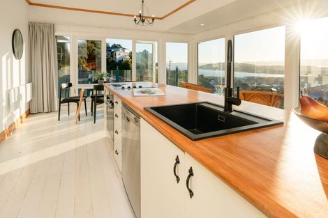 Photo of property in 17 Hornsey Road, Melrose, Wellington, 6023