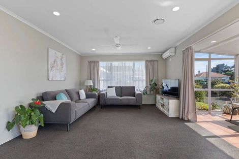 Photo of property in 7b Miro Street, Inglewood, 4330