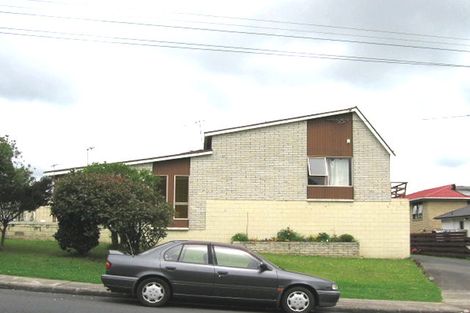 Photo of property in 2/18 White Swan Road, Mount Roskill, Auckland, 1041