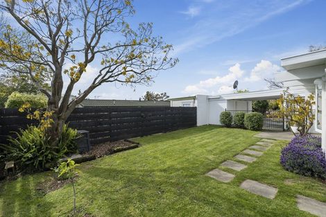 Photo of property in 96 Brightwater Terrace, Terrace End, Palmerston North, 4410