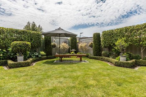 Photo of property in 9 Rutland Place, Taradale, Napier, 4112