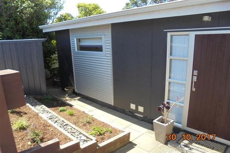 Photo of property in 10 Eastview Grove, Normandale, Lower Hutt, 5010