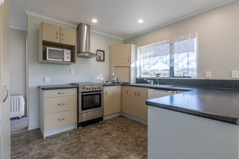 Photo of property in 1 Watts Street, Waipawa, 4210