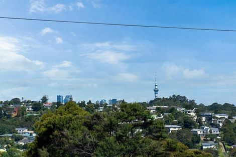 Photo of property in 141 Manuka Road, Bayview, Auckland, 0629