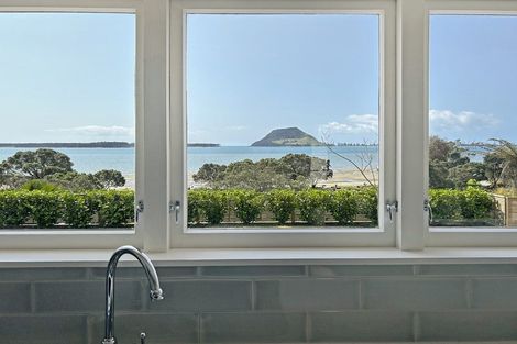 Photo of property in 153 Ngatai Road, Otumoetai, Tauranga, 3110