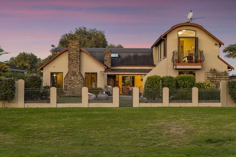 Photo of property in 38 Sovereign Drive, Papamoa Beach, Papamoa, 3118