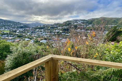 Photo of property in 2/107 Allington Road, Karori, Wellington, 6012