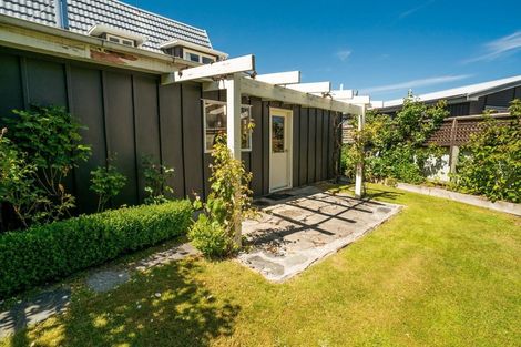 Photo of property in 6 Thomson Street, Arrowtown, 9302