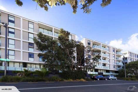 Photo of property in Halsey Apartments At Lighter Quay, 515/77 Halsey Street, Auckland Central, Auckland, 1010