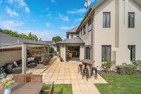 Photo of property in 2a Westburn Terrace, Burnside, Christchurch, 8041