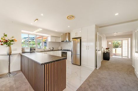 Photo of property in 14 Sylvan Way, Silverstream, Upper Hutt, 5019