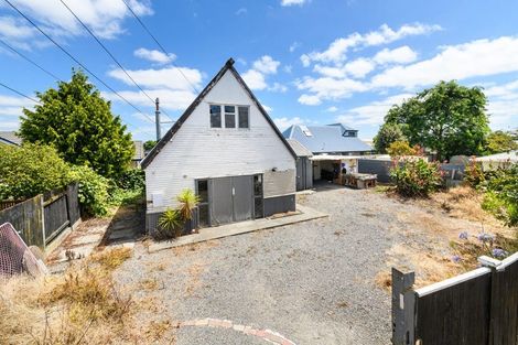 Photo of property in 37 Monrad Street, Highbury, Palmerston North, 4412