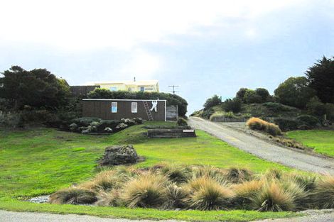 Photo of property in 1 Wilson Street, Moeraki, 9482