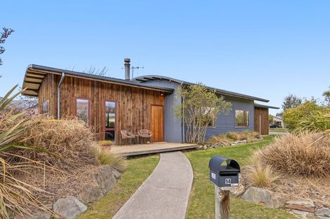 Photo of property in 14 Ragan Lane, Wanaka, 9305
