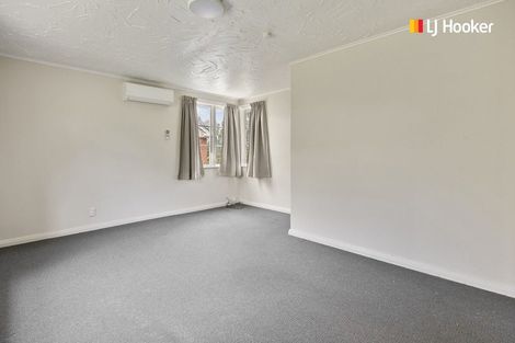 Photo of property in 82 Panmure Avenue, Calton Hill, Dunedin, 9012