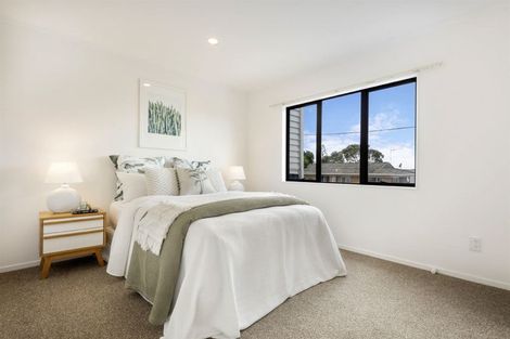 Photo of property in 1/59 Verran Road, Birkenhead, Auckland, 0626