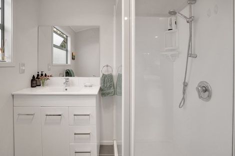 Photo of property in 145 Kanohi Road, Kaukapakapa, 0873