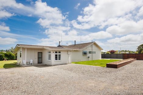 Photo of property in 35 Severn Street, Rongotea, 4476