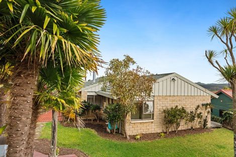 Photo of property in 9 Falls View Road, Haruru, 0204